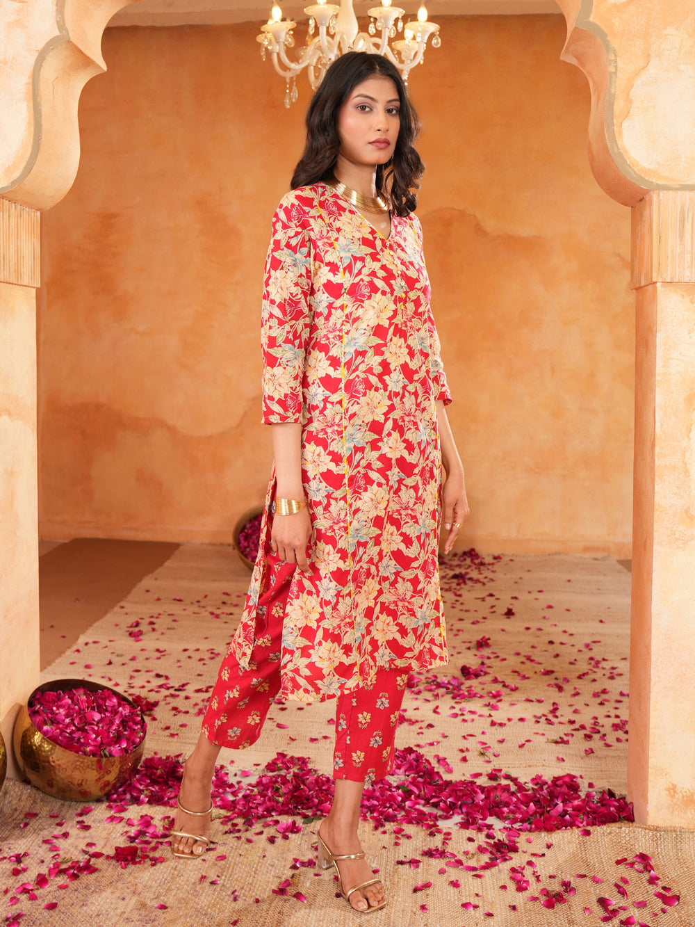 Women's Red Floral Print V Neck Cotton Straight Kurta with Pant Set