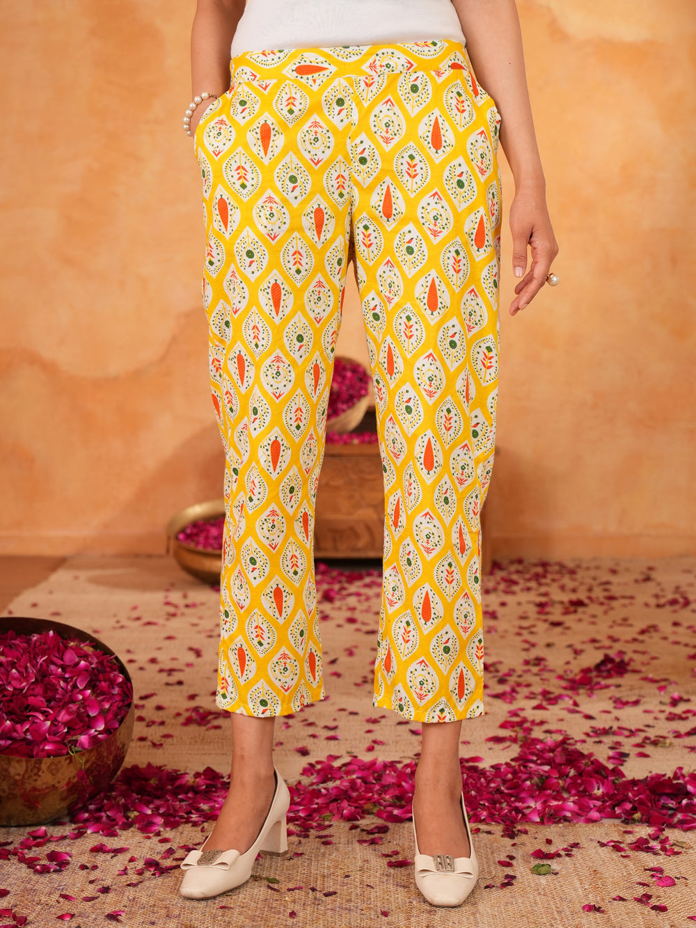 Women's Mustard Floral Print V- Neck Cotton Straight Kurta with Pant Set