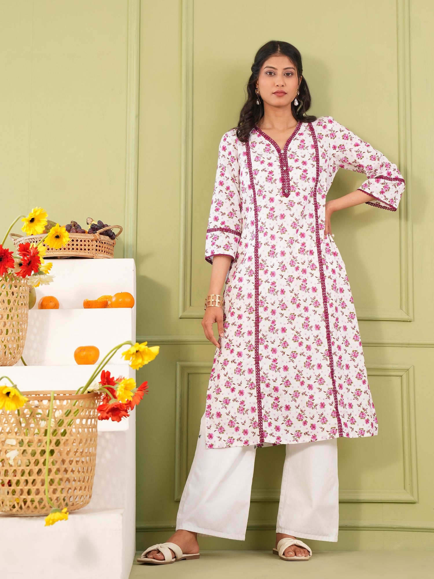 Women's Pure Cotton Floral Print Regular Fit Kurta