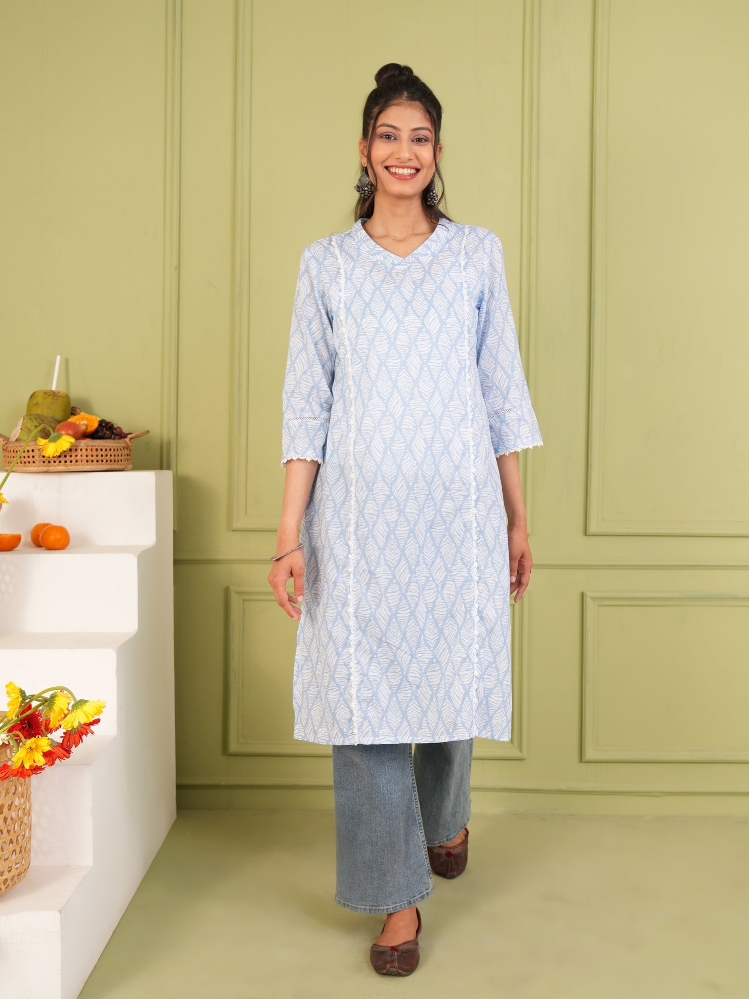 Women’s Cotton Printed Kurta Regular Fit Ethnic Motif Kurta