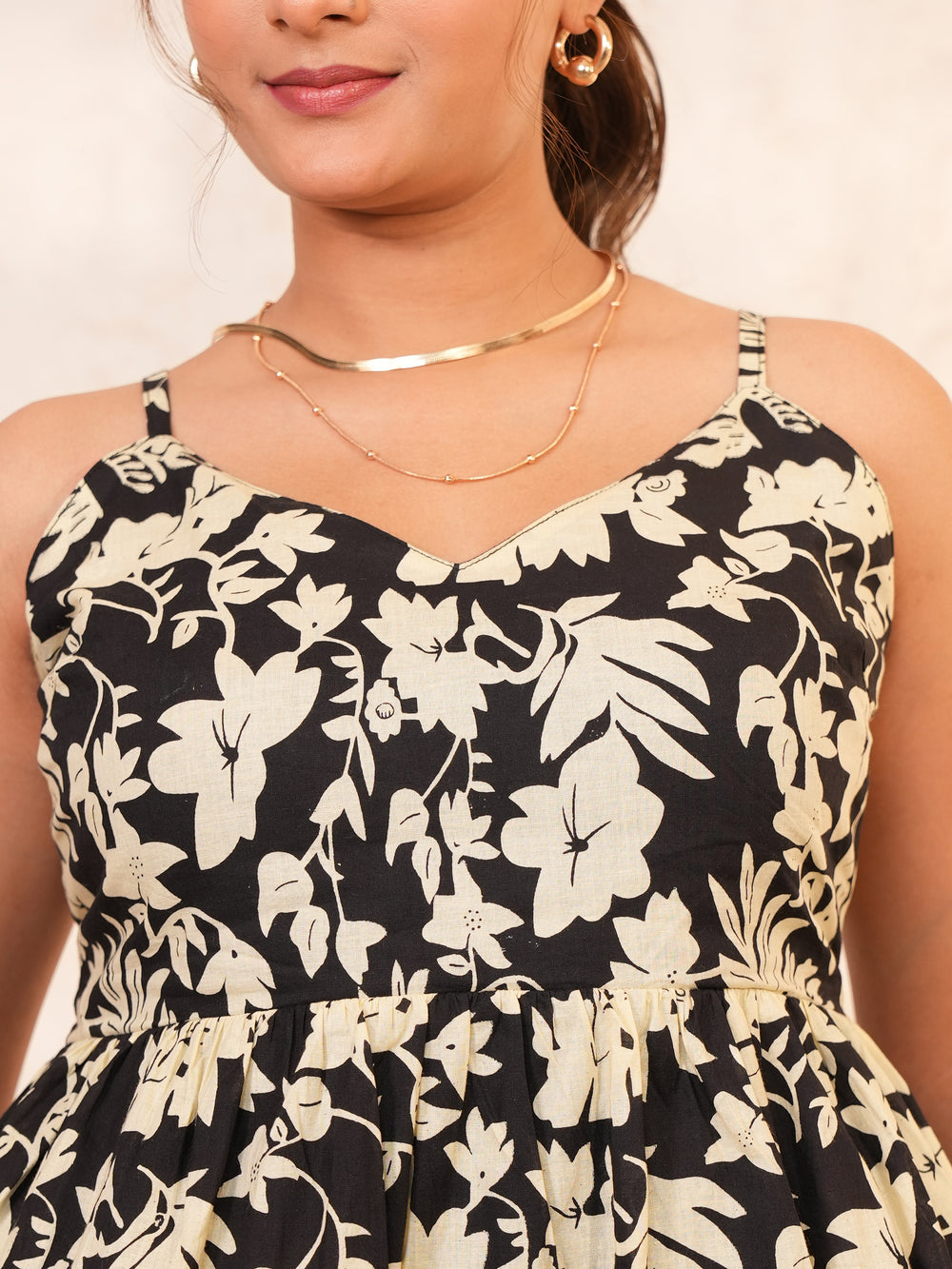 Gulabo: Black Cotton Sweetheart Neck Top