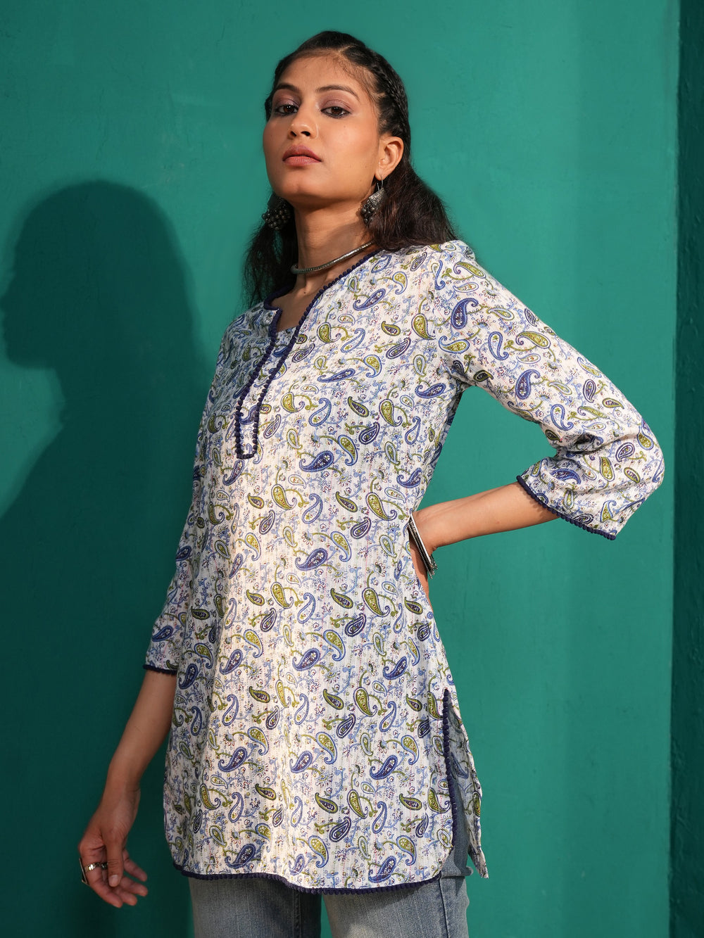 Women's Regular Fit Cotton Paisley Print Sweetheart Neck Ethnic Tunic