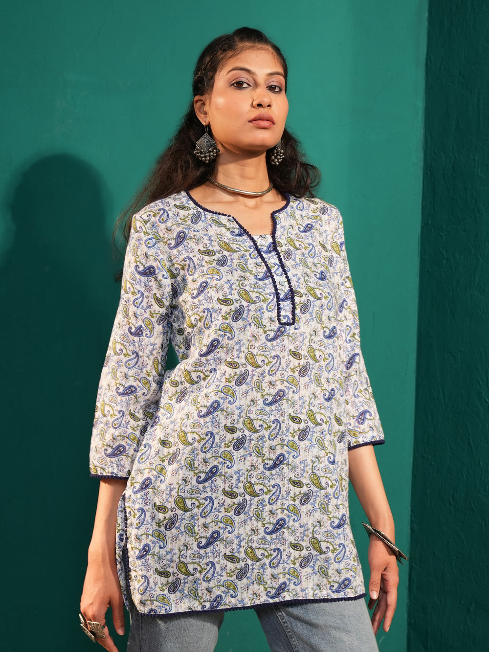 Women's Regular Fit Cotton Paisley Print Sweetheart Neck Ethnic Tunic